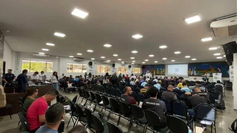 Seduc promove formação de Ensino do Esporte na escola integral com instrutores de referência nacional