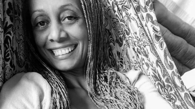 Professora morre em acidente em rodovia de MT; prefeito de Cuiabá publica nota de pesar