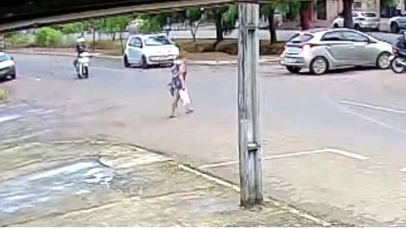 Mulher morre após ser atropelada por moto em avenida de Sinop