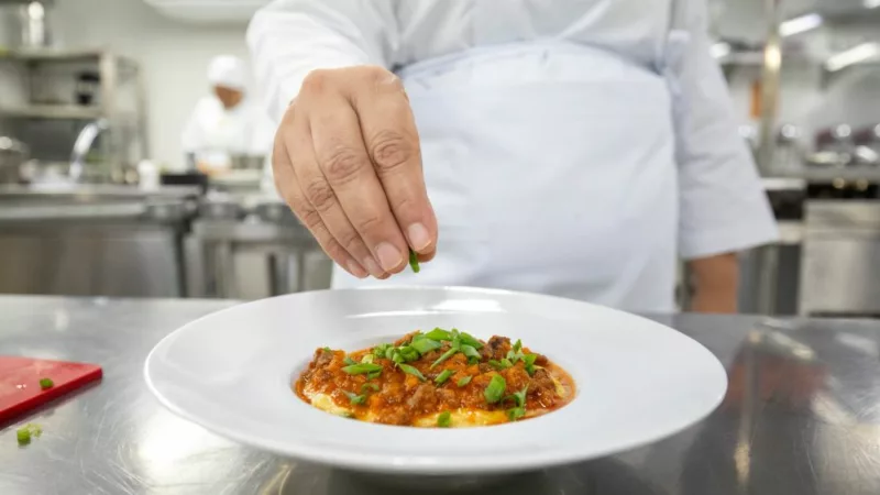 Banana da terra, coxão mole e temperos: confira a receita vencedora do Chef Cuiabano