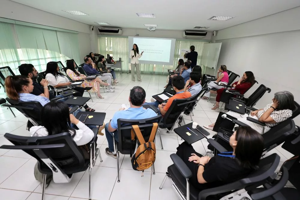 Gestores trocam experiências e fortalecem a eficiência administrativa em curso sobre boas práticas