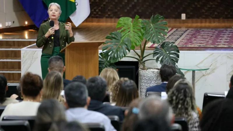 “Sabemos o que podemos significar na vida de tantas pessoas”, reflete desembargadora em seminário