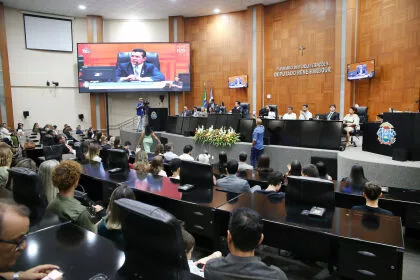 Profissionais de saúde são homenageados na ALMT