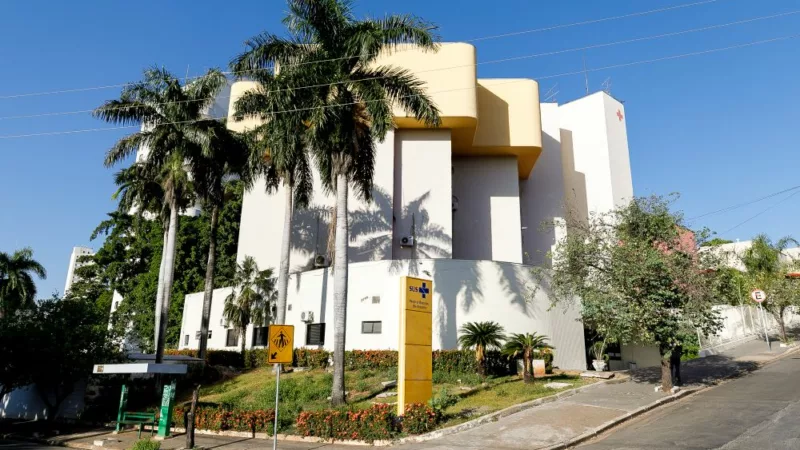 Prefeitura de Cuiabá oferece consultas, exames e cirurgias gratuitas durante o Novembro Azul