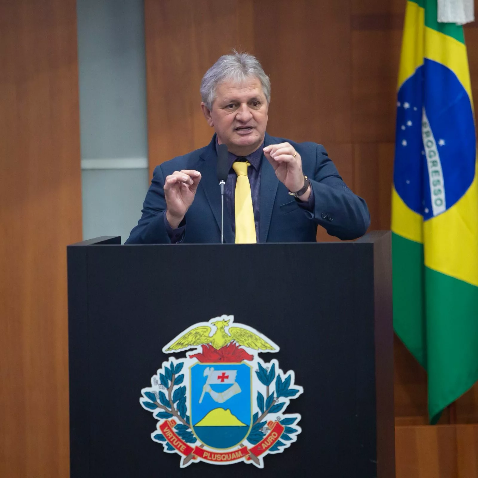 Prioridade na fila da habitação para filhos órfãos, vítimas de feminicídio, é aprovada na Assembleia de Mato Grosso