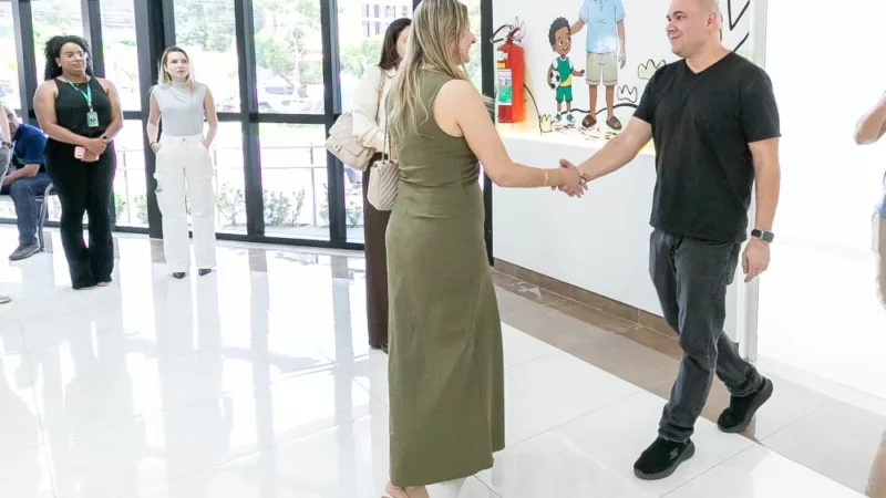 Prefeito inaugura CMI e resgata projeto idealizado por Danielle Carmona durante intervenção na saúde