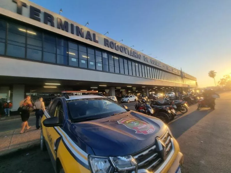 Cadeira de rodas e intérpretes de libras reforçam acessibilidade na Rodoviária de Cuiabá