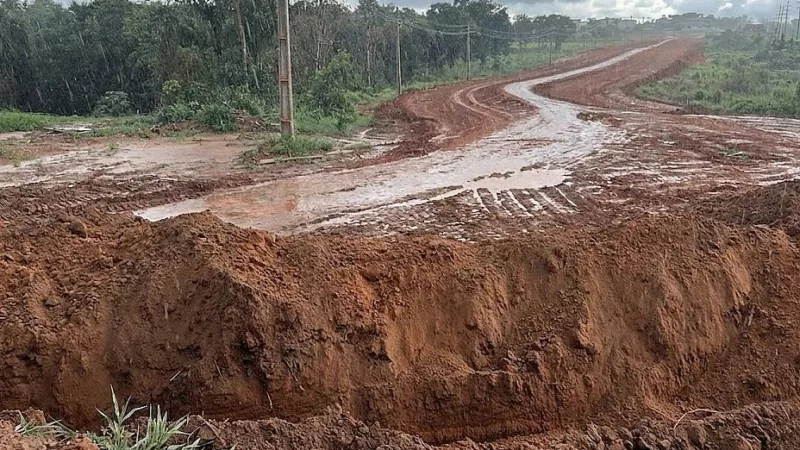 Sinop: Câmara de Vereadores Cobra Ações Urgentes para Melhorar Condições na Avenida Oscar Niemeyer