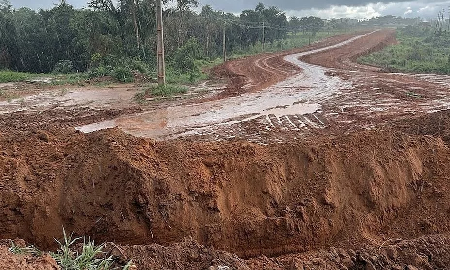 Sinop: Câmara de Vereadores Cobra Ações Urgentes para Melhorar Condições na Avenida Oscar Niemeyer