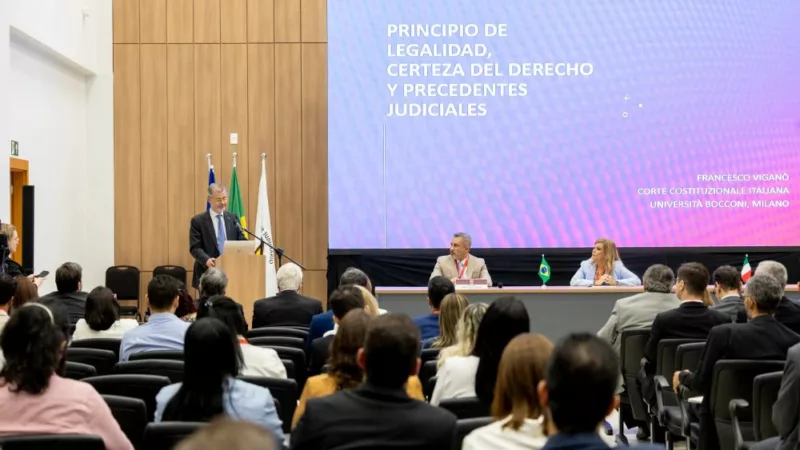 Congresso Internacional debate interpretação judicial e impactos da inteligência artificial