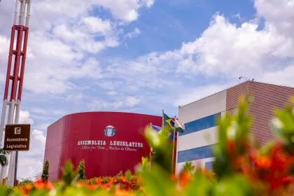 Parlamento tem expedição no Rio Cuiabá, audiência pública e sessões plenárias ao longo da semana